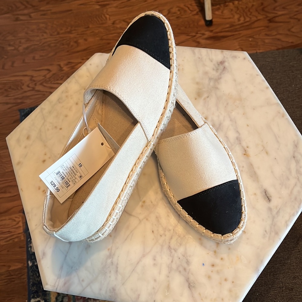 ❤️A new day ☀️ Maggie Memory Foam Cream Slip on Shoes Size 7.5 - Picture 2 of 4
